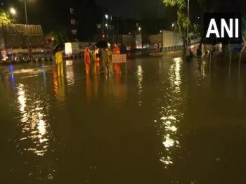 मुंबई में बारिश की आफत : IMD ने जारी किया ऑरेंज अलर्ट