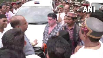 कुल्लू बस हादसे: सीएम ठाकुर ने दुर्घटना स्थल पर पहुंचकर लिया हालात का जायजा
