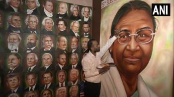 अमृतसर के कलाकार ने निर्वाचित राष्ट्रपति की बनाई 7 फीट लंबी पेंटिंग