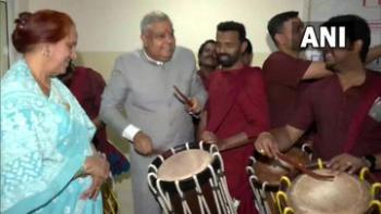 कतर:  भारतीय समुदाय ने दोहा में उपराष्ट्रपति जगदीप धनखड़ का किया स्वागत 