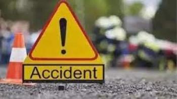 उत्तर प्रदेश के सीतापुर में सड़क हादसा, 3 की मौत