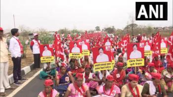 किसानों का विरोध मार्च पंहुचा ठाणे  