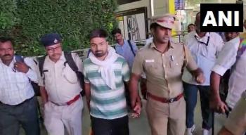 यूट्यूबर मनीष कश्यप, अब पुलिस हिरासत में है - पुलिस 