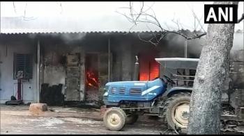 तमिलनाडु: पटाखा निर्माण कारखाने में हुआ विस्फोट  