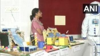 जम्मू में छात्रों ने चंद्रयान-3 की सफल लैंडिंग के लिए एक प्रदर्शनी का किया आयोजन  