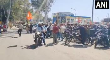 अनुराग ठाकुर ने नशा मुक्ति अभियान के तहत बाइक रैली को हरी झंडी दिखाकर किया रवाना 