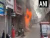 जबलपुर में एक दुकान में लगी आग 