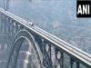 जम्मू-कश्मीर में बने दुनिया के सबसे ऊंचे रेलवे ब्रिज-चिनाब रेल ब्रिज की ट्रेन सेवाएं जल्द ही होंगी शुरू 