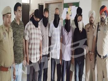 ज़ीरकपुर पुलिस द्वारा फर्जी एन.आई.ए गिरोह के 8 सदस्य गिरफ्तार