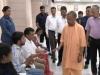 सीएम योगी ने जनता दर्शन के दौरान सुनीं लोगों की समस्याएं 