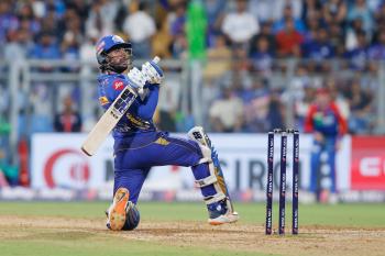 IPL 2025: मुंबई ने दिल्ली को दिया 181 रनों का लक्ष्य