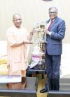 टाटा संस के चेयरमैन एन. चंद्रशेखरन ने मुख्यमंत्री योगी आदित्यनाथ से की मुलाकात 