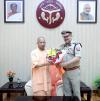  उत्तर प्रदेश के DGP राजीव कृष्ण ने सीएम योगी से की मुलाकात  