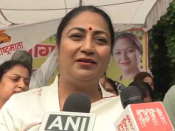 योग के माध्यम से आप दिनभर चुस्त-दुरुस्त रहकर काम कर सकते हैं- सीएम रेखा गुप्ता