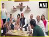 अखिलेश यादव ने शुभांशु शुक्ला के माता-पिता से की मुलाकात 