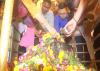 पहले सोमवार को मुंबई स्थित बाबुलनाथ मंदिर में श्रद्धालुओं ने की पूजा-अर्चना
