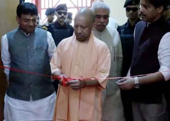 लखनऊ: सीएम योगी ने 'कौशल विकास मेला' का किया उद्घाटन