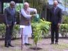 प्रधानमंत्री मोदी और मालदीव के राष्ट्रपति ने किया पौधारोपण 