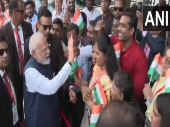 प्रधानमंत्री मोदी ने मालदीव के माले में प्रवासी भारतीयों से की मुलाकात 