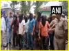 मुठभेड़ के बाद पुलिस द्वारा भारी मात्रा में हथियार, नकदी व वाहन बरामद 