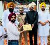 डॉ. गुरप्रीत सिंह माहल को उनके उत्कृष्ट प्रदर्शन के लिए डिप्टी कमिश्नर ने किया सनमानित 