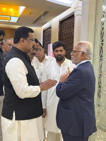 दिल्ली हवाई अड्डे पर पहुंचे बी. सुदर्शन रेड्डी 