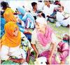 पशु-प्रेमियों के देश में वृद्ध जनों की दुर्दशा