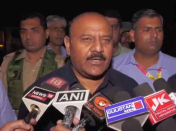सुरिंदर चौधरी ने बहाली कार्य की समीक्षा के लिए जम्मू-श्रीनगर राष्ट्रीय राजमार्ग का किया दौरा 