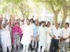 अकाली दल ने उम्मीदवारों के पेपर खारिज होने के खिलाफ DC ऑफिस के सामने विरोध प्रदर्शन किया