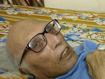 मशहूर शायर बशीर बद्र का निधन, 91 साल की उम्र में भोपाल में ली अंतिम सांस