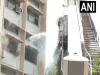 शिक्षा मंत्रालय के कार्यालय की दूसरी मंज़िल पर लगी आग