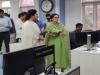 मुंबई की मेयर रितु तावड़े ने BMC के आपदा प्रबंधन कंट्रोल रूम का किया दौरा 