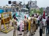 वाल्मीकि समुदाय ने भंडारी पुल को जाम कर विरोध प्रदर्शन किया