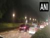 दिल्ली: भारी बारिश के कारण कई इलाकों में जलभराव