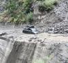 किन्नौर के पागल नाला समीप सड़क पर मलवा गिरने से NH-5 अवरुद्ध