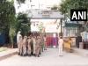 दिल्ली कैंट पुलिस स्टेशन के बाहर बढ़ाई गई सुरक्षा व्यवस्था 