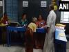 डिंडीगुल जिले के रेड्डीयार्चत्रम में 102 वर्षीय महिला ने अपना वोट डाला