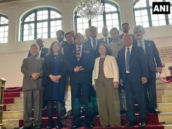 शशि थरूर के नेतृत्व में सर्वदलीय प्रतिनिधिमंडल ने कोलंबिया की उप विदेश मंत्री से की मुलाकात 