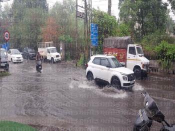 जालंधर में बारिश के कारण हुआ जलभराव