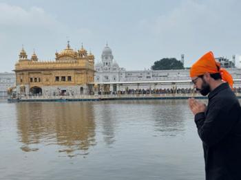 श्री हरमंदिर साहिब में नतमस्तक हुए फिल्म अभिनेता राजकुमार राव  