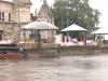  Ayodhya के प्रसिद्ध Guptar Ghat पर बढ़ा सरयू नदी का जलस्तर 
