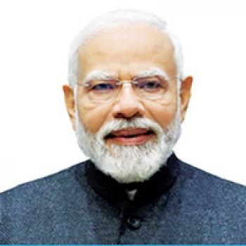 मोदी की चीन यात्रा पर दुनियाभर की लगी हैं निगाहें