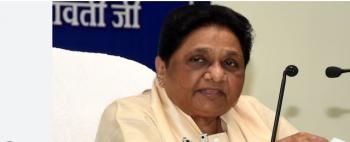 मायावती ने साधा सपा पर निशाना 