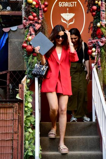 Deepti Sadhwani * will be spotted today  at scarlet house Bandra