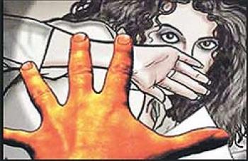 एपस्टीन फाइज्स-एक दानवी नेटवर्क के काले कारनामे