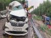 आगरा-लखनऊ एक्सप्रेसवे पर बस और कार की भीषण टक्कर, पांच लोगों की मौत