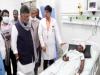 कर्नाटक: पत्थर खदान विस्फोट में 8 की मौत, CM डीके शिवकुमार ने घायलों से की मुलाकात